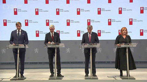 90’ ČT24 - Vláda o státním rozpočtu a emisních povolenkách