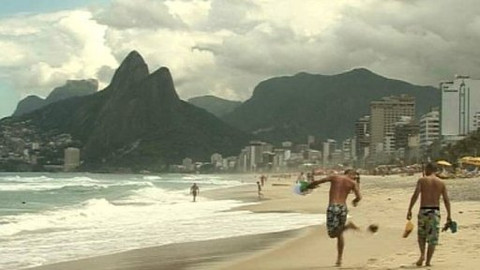 Q - 11. května 2010