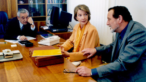 Nemocnice na kraji města po dvaceti letech - 4/13 Druhá rodina