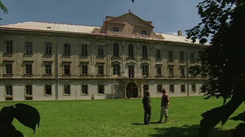 Památky na prodej - Zámek Staré Hobzí