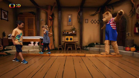 Cvičíme se Sportíkem - 7/11 Sportík drží rovnováhu