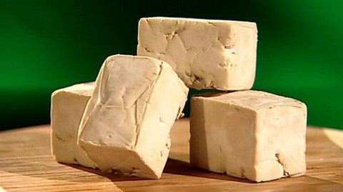 Pod pokličkou - Prášek kontra kvasnice