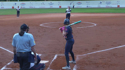 Softball - Nizozemsko - Česko