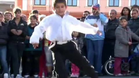 Artefakta - Co zmůže angažované umění?