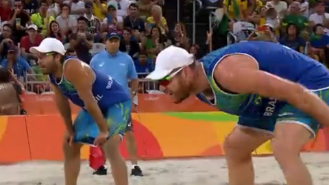 XXXI. letní olympijské hry 2016 Rio de Janeiro - Plážový volejbal: Brazílie - Nizozemsko (muži)