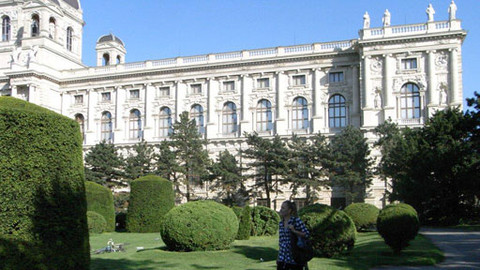 Cesty víry - Panna a gay