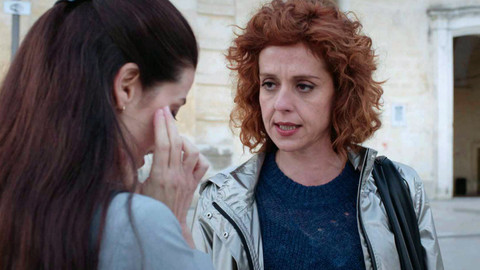 Vyšetřuje Imma Tataranni - Ve čtvrti Serra Venerdì - 1. část