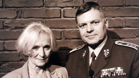 Krásný ztráty - 15. prosince 2003