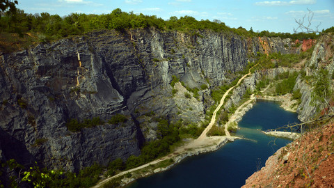 Klenoty naší krajiny - 3/8 Český kras