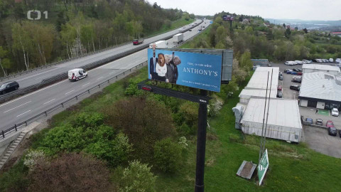 Reportéři ČT - 12. května