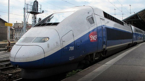 Design - 1/17 TGV, restart francouzské železnice