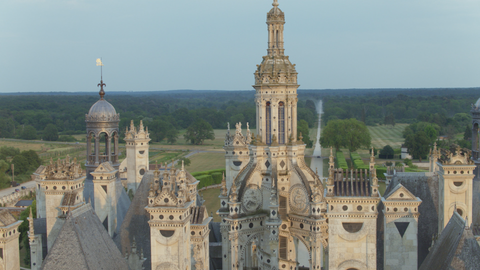 Starobylé stavby - 6/6 Chambord, klenot na Loiře