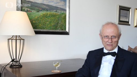 Svět Jamese Bonda očima barmanské legendy - 15. Vyhlídka na smrt