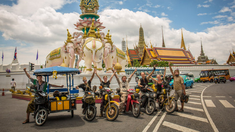 Trabantem z Austrálie do Asie - 12/12 Spanilá jízda