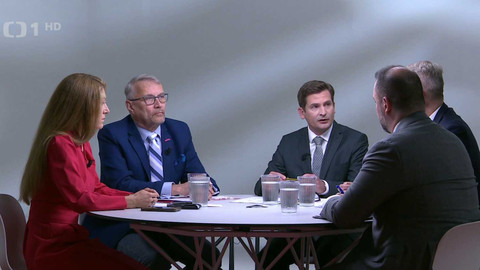 Nedělní debata - 17. května 12:00