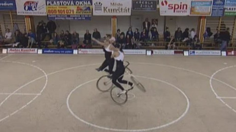 Cyklistika - M ČR v sálové cyklistice