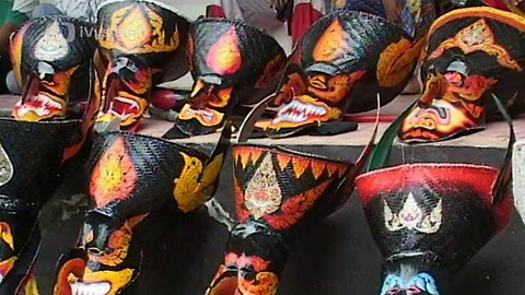 Objektiv - 30. července 2006