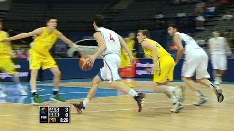 MS v basketbalu U19 2013 - AUS-SRB