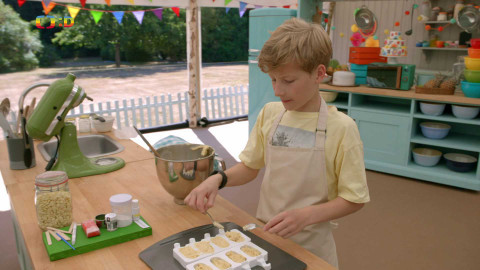 Peče celá Británie Junior - Peče celá Británie Junior VIII