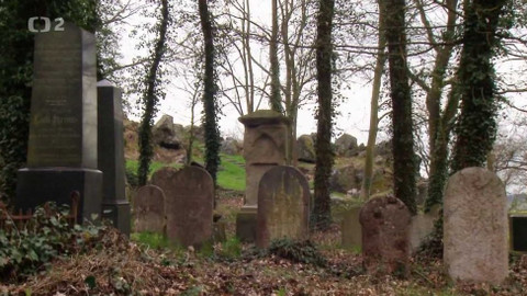 Hádanky domů života - 7/10 Radnice a Osek