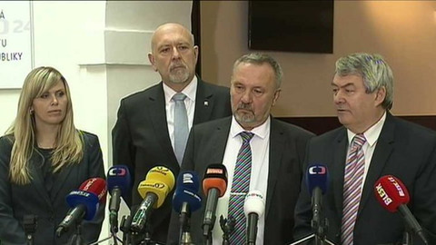 Mimořádné pořady ČT24 - Studio ČT24