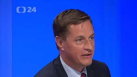 90’ ČT24 - Spor o přijetí syrských sirotků