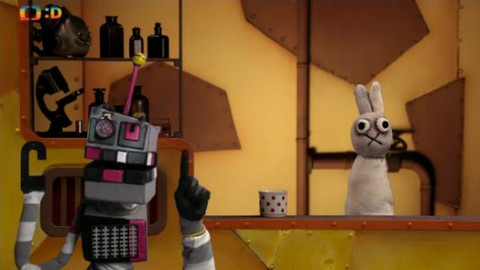 TvMiniUni - 1/16 Proč děti nemůžou pít kafe? A je traktor rychlejší než autobus?