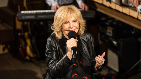 Doupě Mekyho Žbirky - 9/10 Štefan Margita a Hana Zagorová