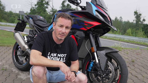 Auto moto svět - Auto moto test