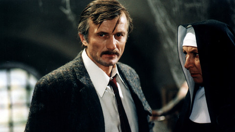 Třicet případů majora Zemana - 11/30 Křížová cesta