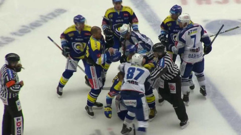 Buly hokej - Výsledky a reportáže z utkání 44. kola Tipsport extraligy