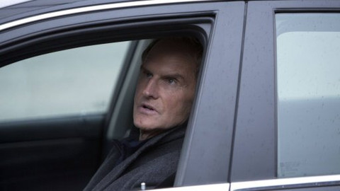 Batesův motel - 7/10 Muž v čísle 9