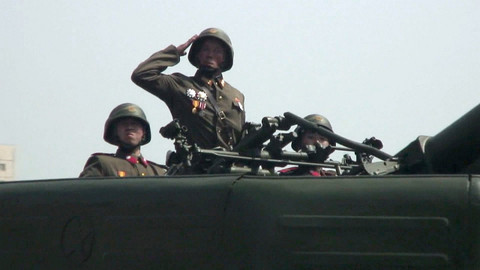 Severokorejská dynastie - 4/4 Rakeťák