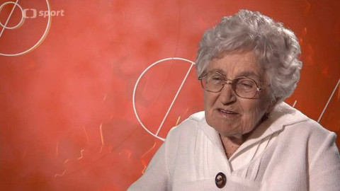 Pocta basketbalovým legendám - Eva Sládečková - Preussová