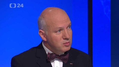 90’ ČT24 - Vyklízení uprchlického tábora v Calais