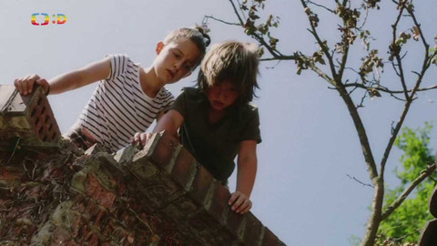 Tajemství pana M. - 2/8 Duch přichází