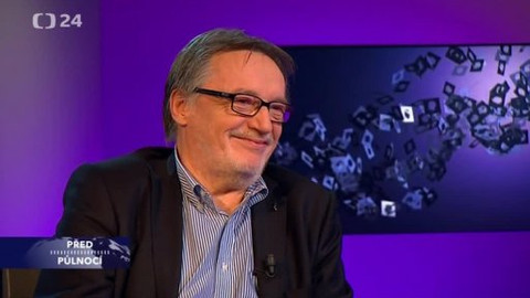 Před půlnocí - 30. května 2013