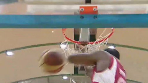 Basketbal - Osm poprvé