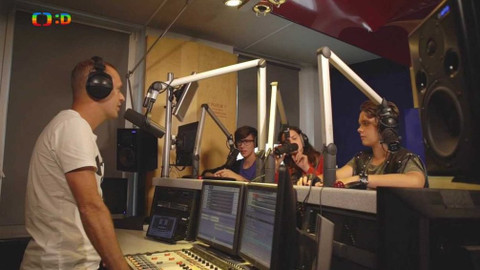 Pětka z garáže - 14/16 Jak se dostali do rádia