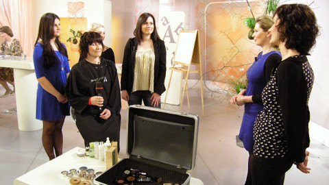 Sama doma - 3. února 2014