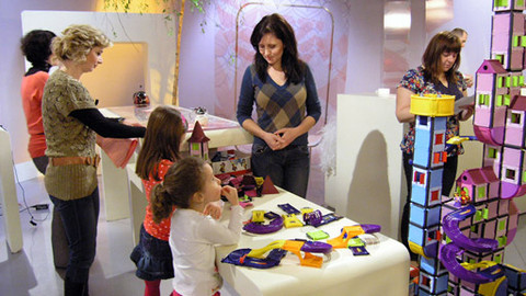 Sama doma - 2. dubna 2013