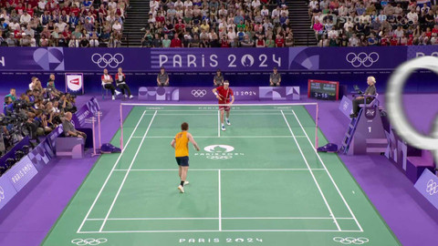 XXXIII. letní olympijské hry 2024 Paříž - Badminton: Kunlavut Vitidsarn - Viktor Axelsen