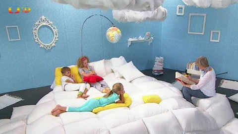 Malovaná čítanka - Slepičky a stařenka / Kluci buci kaktusáci