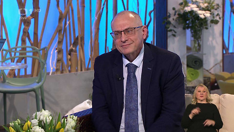 Sama doma - 23. března
