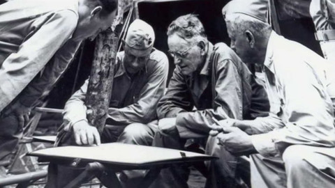 Letadlová loď Enterprise - 5/10 Sama proti Japonsku