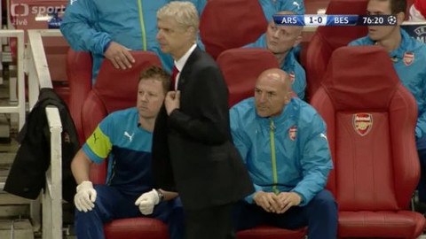 Liga mistrů UEFA - Arsenal FC - Besiktas Istanbul