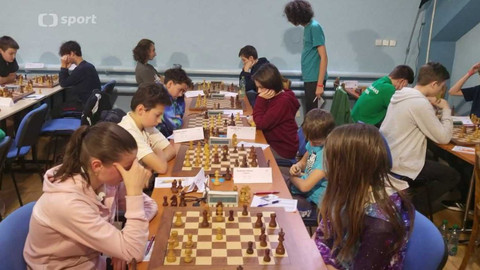 V šachu - 10. listopadu 2023