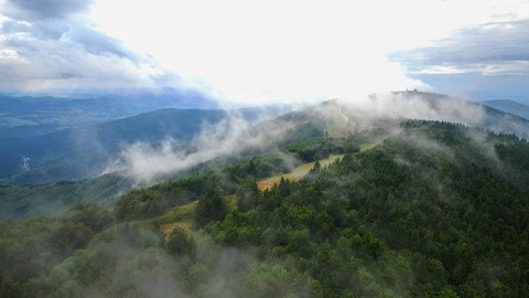 Krajinou domova - 8/10 Hory východu a západu