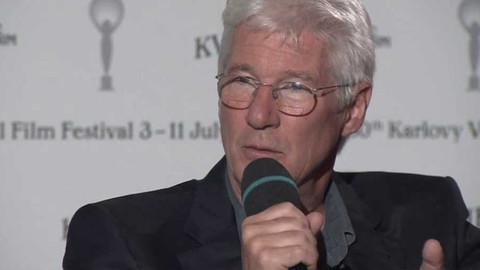 Na plovárně - Richard Gere