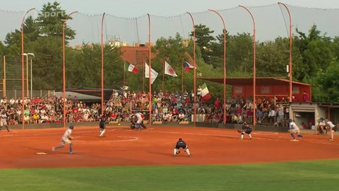 Softball - ME v softballu žen 2013 Praha